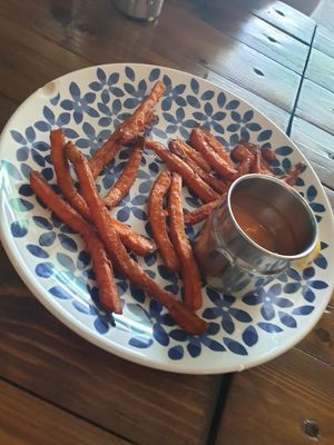 Sweet potato fries at Cafe Tropical in Koh Lipe