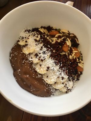 Chocolate smoothie bowl at Cafe Tropical in Koh Lipe
