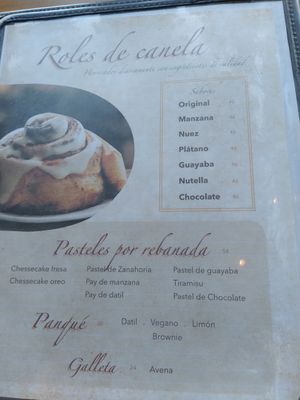Menu at DoceCuarenta in La Paz