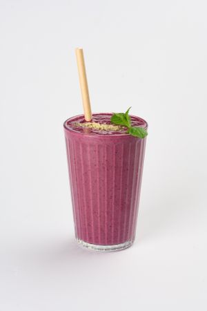 Blueberry/strawberry smoothie at Jord in Malmo