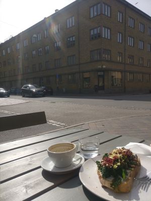 Shitake and hummus toast at Jord in Malmo
