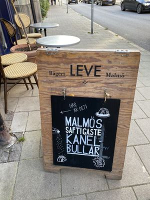 Sign in front of bakery   at Bageri Leve in Malmo