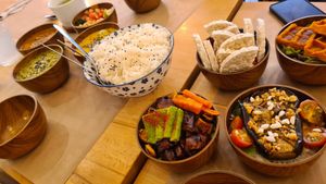 "Full table" for 3 ppl at Riz Riz - Marais in Paris