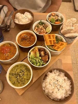 Full table  at Riz Riz - Marais in Paris