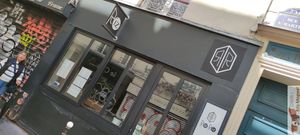 Facade at Riz Riz - Marais in Paris