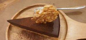 Chocolate pie at Riz Riz - Marais in Paris