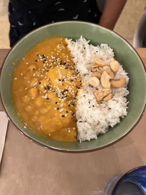 “Spicy” curry  at Riz Riz - Marais in Paris