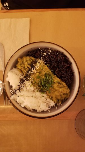 Spinach Dahl at Riz Riz - Marais in Paris