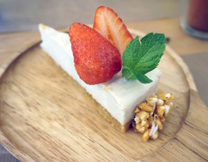 Cheesecake at Riz Riz - Marais in Paris