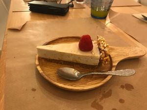 Cheesecake at Riz Riz - Marais in Paris