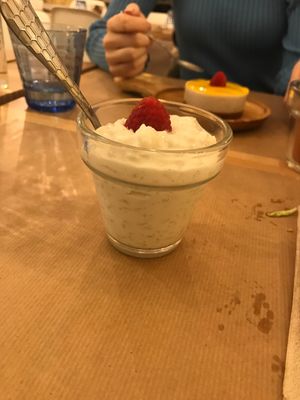 Rice pudding at Riz Riz - Marais in Paris