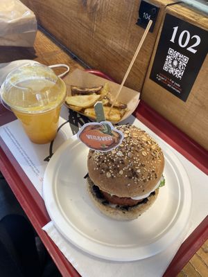 Tuscano vegan burger, chips and a detox juice   at Veg&Veg in Rome