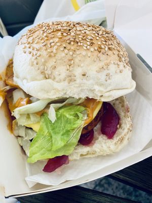 USA vegan burgerr  at Veg&Veg in Rome
