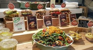 May2018 burgers at Veg&Veg in Rome