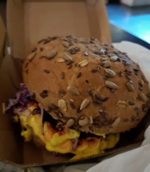 Popeye burger at Veg&Veg in Rome