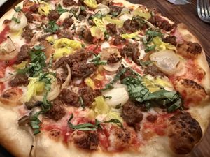 Pearl Pizza  #Veganuary at Wild Goat Bistro in Petaluma