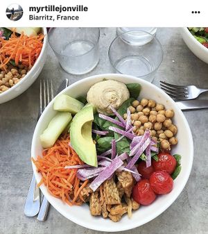 Buddha Bowl, one of the 5 vegan choices on the lunch menu. at Milwaukee Cafe in Biarritz
