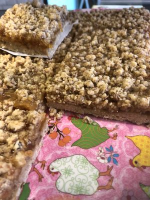 Vegan Abricot Crumble at Milwaukee Cafe in Biarritz