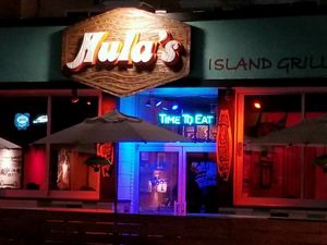 front at Hula's Island Grill in Santa Cruz