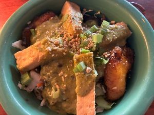 Kona Bowl (vegan) at Hula's Island Grill in Santa Cruz