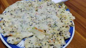 Rice pancake really nice at Wu You You Su Dou Fang in Fuzhou