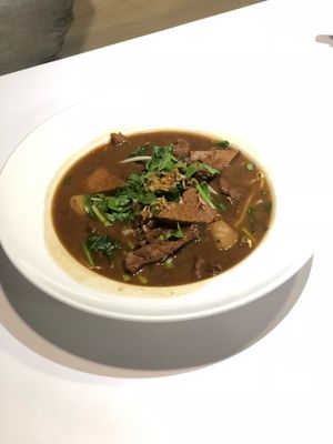 เกาเหลา (vegan soup) at I Food in Bangkok