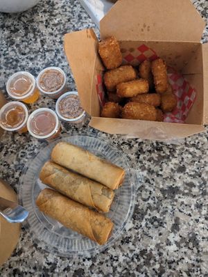 Tofu Nuggets and Spring rolls at Sukhothai in Toronto