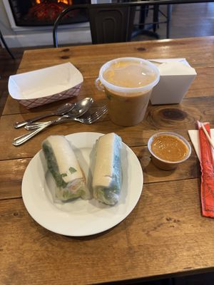 Fresh roll tofu w curry pumpkin   at Thai Bay in Lincoln City