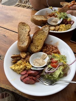 Big breakfast  at Like Coffee in Cat Ba