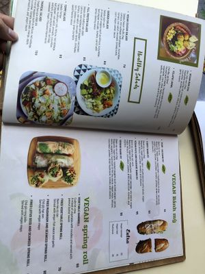   at Like Coffee in Cat Ba