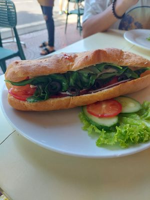  at Like Coffee in Cat Ba