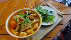 Noodles at Like Coffee in Cat Ba