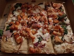 Pump King pizza at Arrivederci Pizzeria in Milton