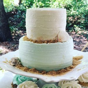 Wedding Cake at You Eat I Bake in Myrtle Beach