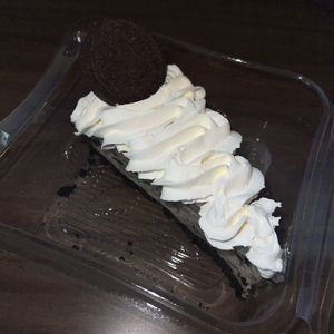 oreo cheesecake  at Merit Vegan Restaurant in Sunnyvale