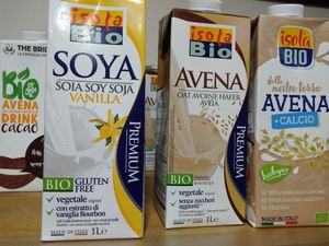 Vegan milk at Vegetaria in Bari