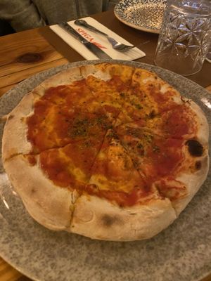 Tomato pizza bread  at Spiga in Alicante
