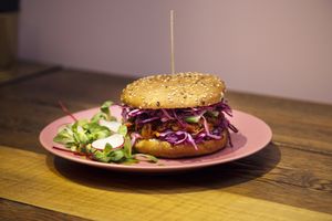 Jackfruit burger with coleslaw at RoseHip Vegan Kebabs in Vilnius