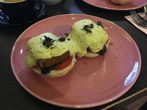 Tofu benedict at RoseHip Vegan Kebabs in Vilnius