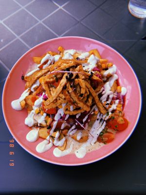 Loaded potatoes with tempeh at RoseHip Vegan Kebabs in Vilnius