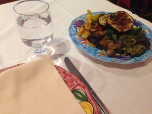 Piatto di antipasti a buffet at Pizza e Altro in Bari