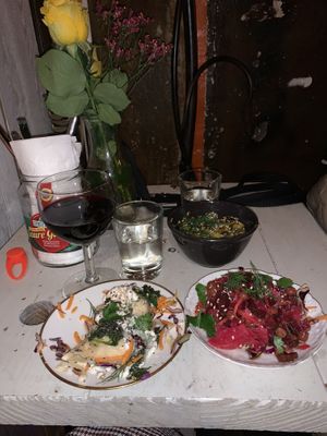 Selbst der Wein war wirklich gut!￼ at Kuschlowski in Berlin