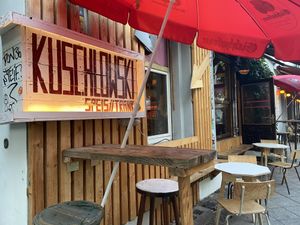 Outside  at Kuschlowski in Berlin