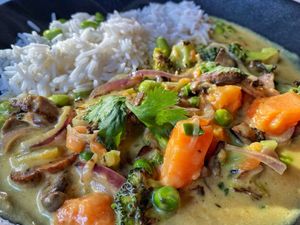 Vegan Thai Curry   at Healin Foods in Istanbul