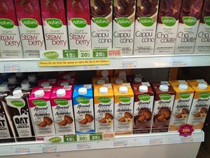 Lots of healthy food and drinks at VitaKids - United Square in Central Singapore