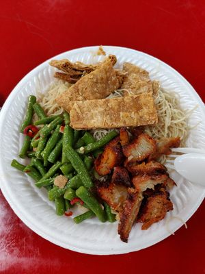 Tasty and cost 4bucks at Xiang Yang 向阳素食 in West Singapore