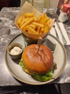  at Ellis Gourmet Burger in Brussels