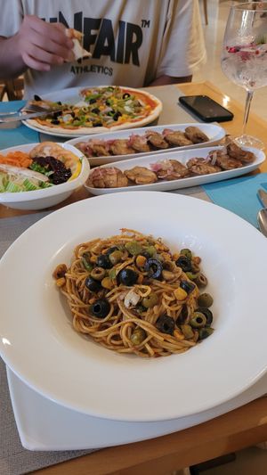 Pasta with Olive, Sweetcorn& Peper, Tostones

And Green Salad at Salsa Suárez in Varadero