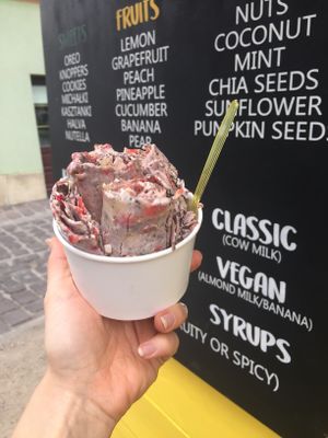 almond milk base, banana, strawberry, oreos and mixed nuts and seeds! at Frozen Rolls - Tajskie Lody in Krakow