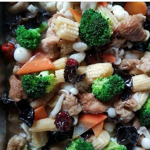 Vegetarian delights. 
Photo by Yuan Xin. at Yuan Xin Vegetarian Buffet Cuisine 圆心 in East Singapore